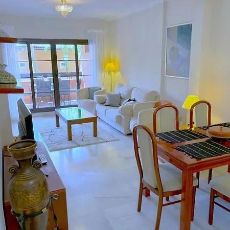 Evans Realty Ax Playa & Piscinas & Garaje Estepona
