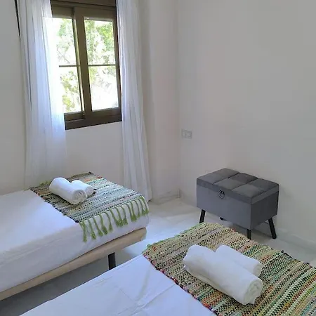 Evans Realty Ax Playa & Piscinas & Garaje Apartment